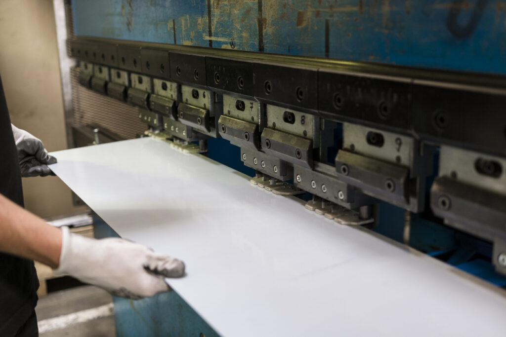 Bending machine used in metal stamping